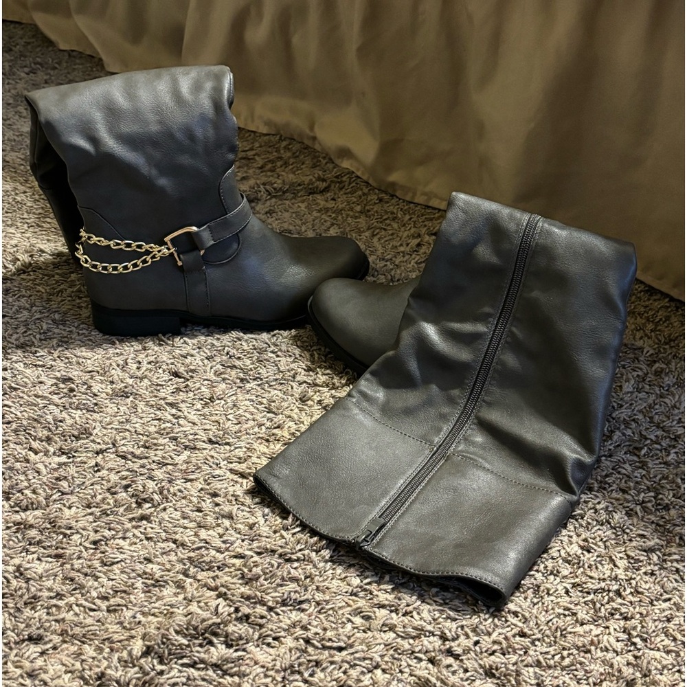 Riverberry Women's Emma Smooth Knee-High Casual Riding Boots